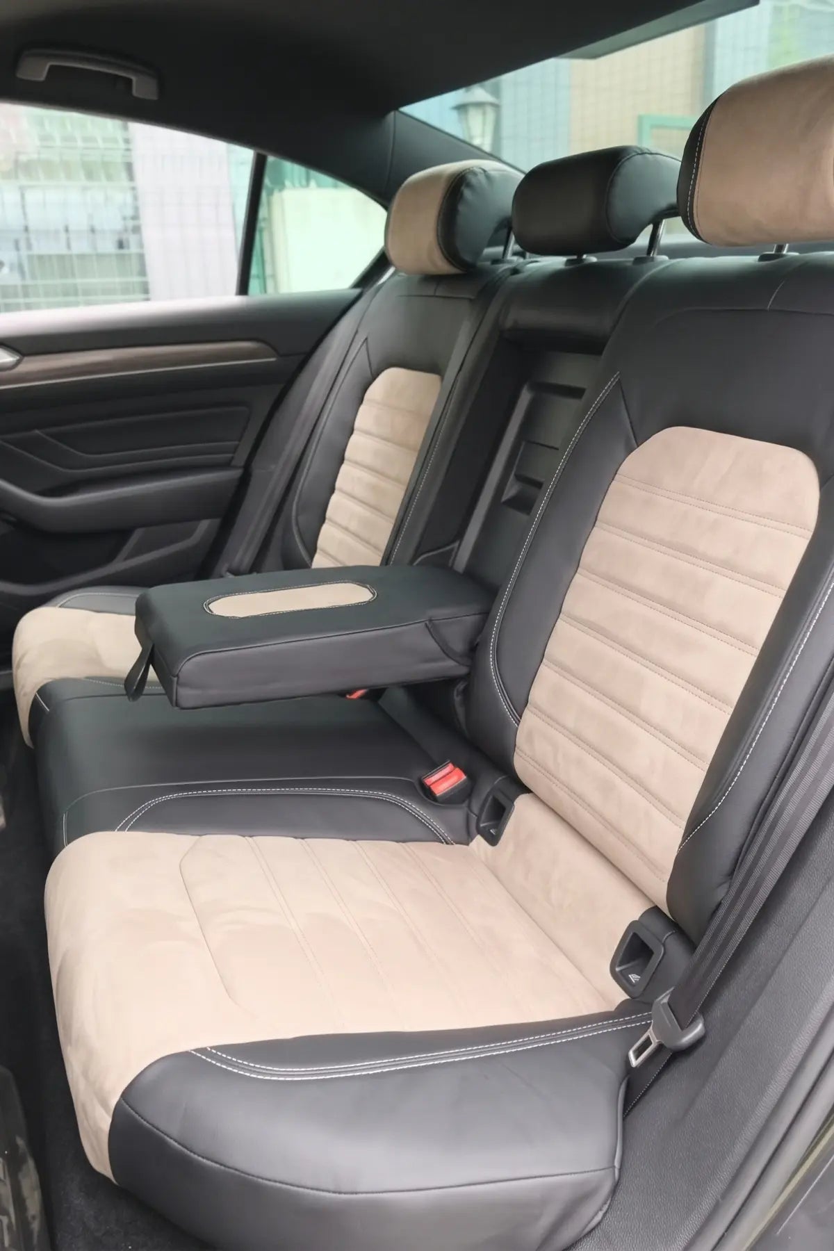 Volkswagen Passat 2015-2022 Araca Özel Koltuk Kılıfı London Design Bej Siyah Krem