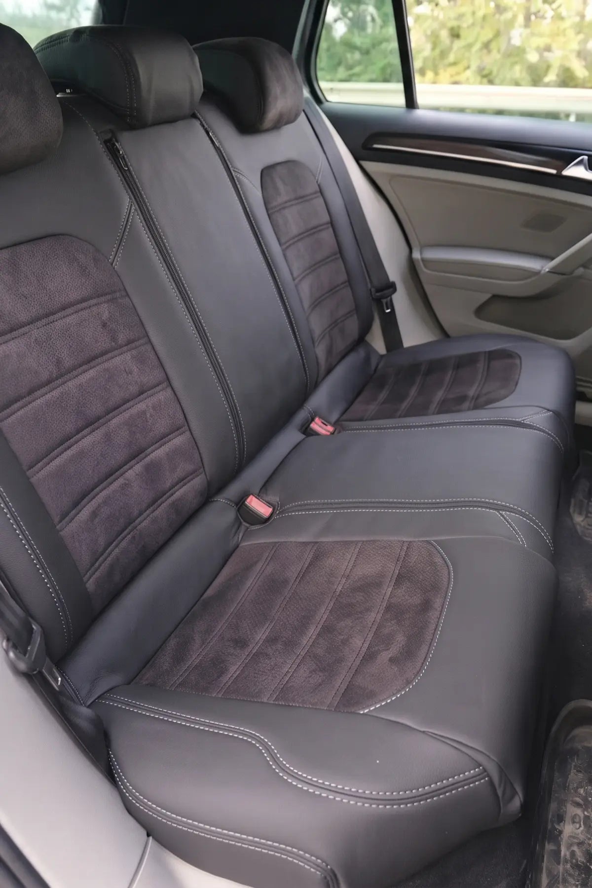 Volkswagen Golf 2013 - 2021 Araca Özel Koltuk Kılıfı London Design Siyah Siyah Füme