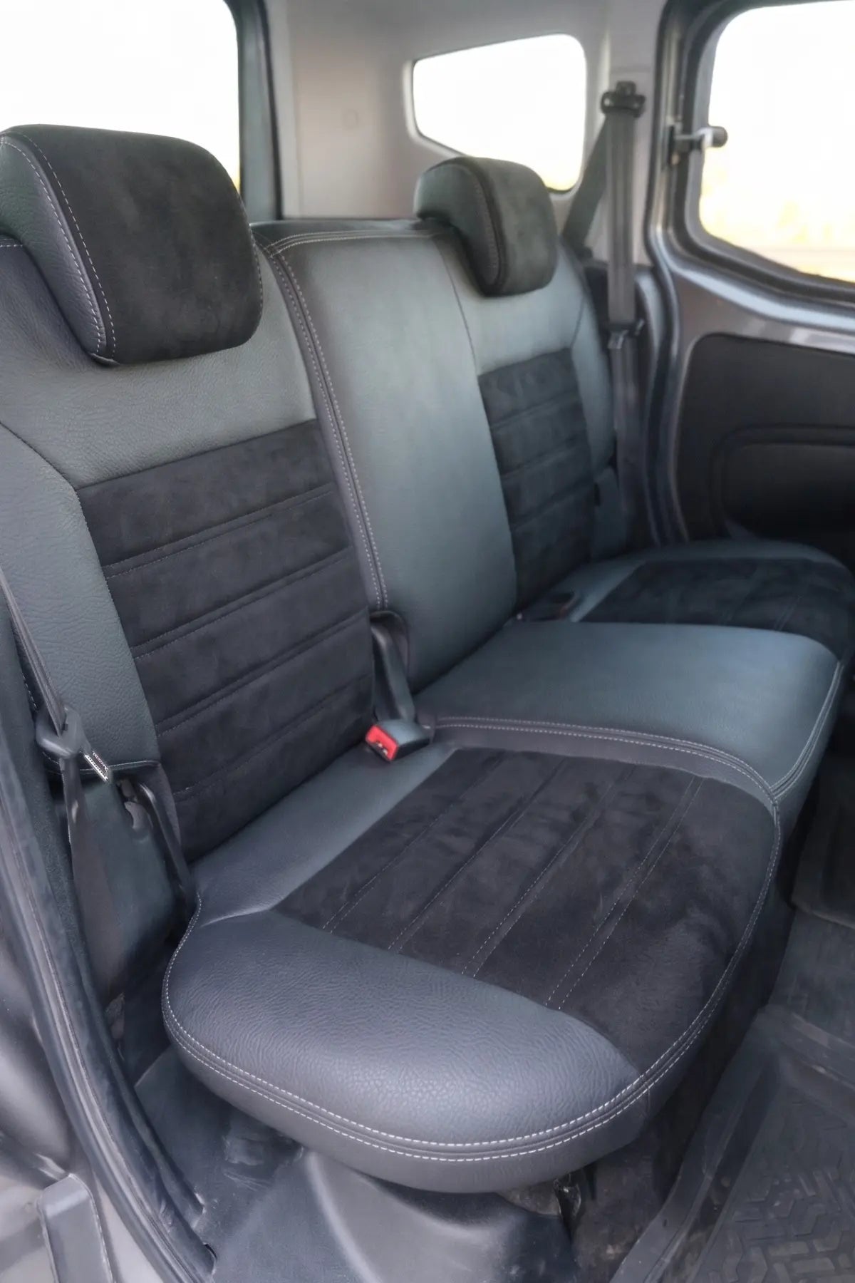 Fiat Fiorino 2008 Sonrası Araca Özel Koltuk Kılıfı London Design Siyah Siyah Füme