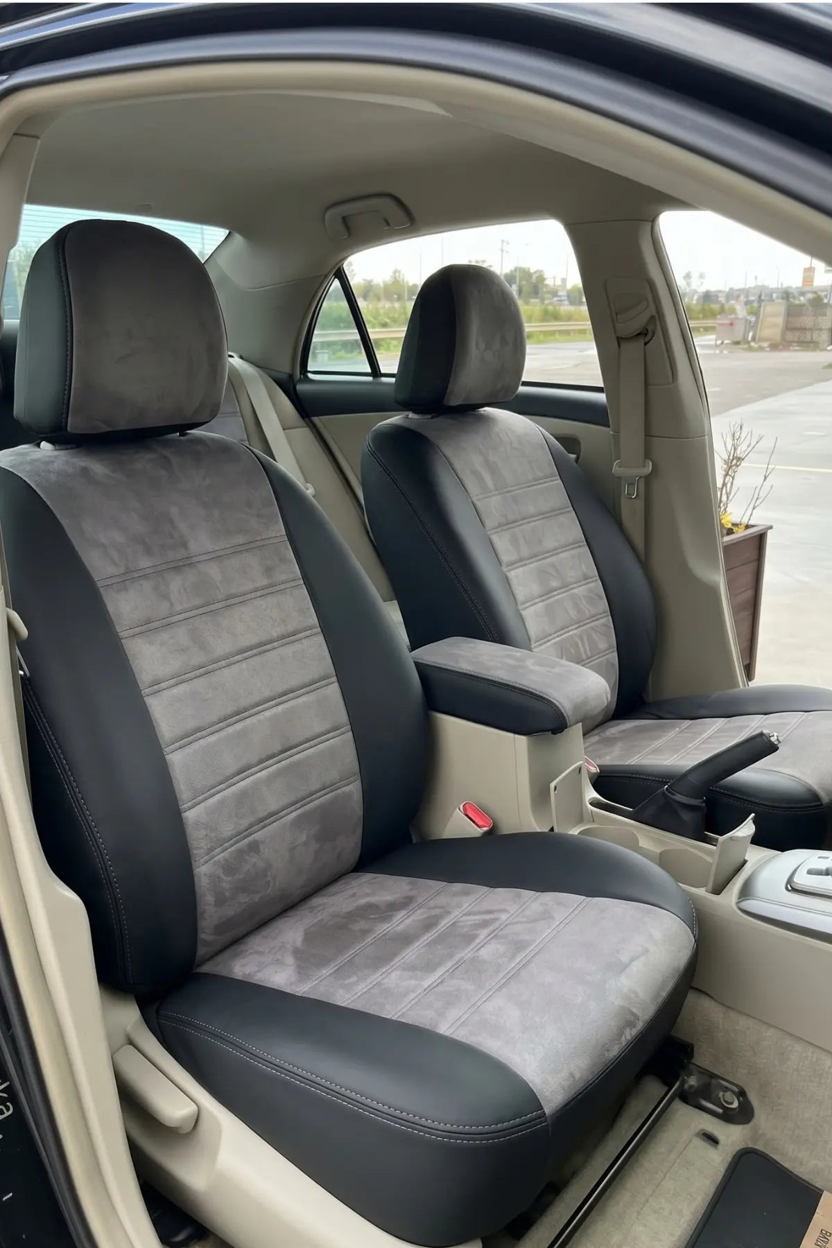 Toyota Corolla 2007 - 2013 Araca Özel Koltuk Kılıfı London Design Füme Siyah Füme