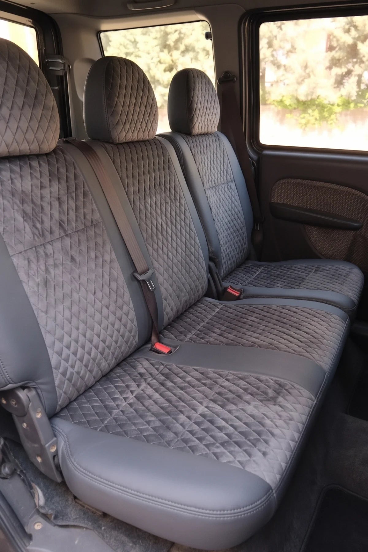 Fiat Doblo 2006-2013 Araca Özel  Koltuk Kılıfı Amsterdam Design Koyu Gri Füme Füme