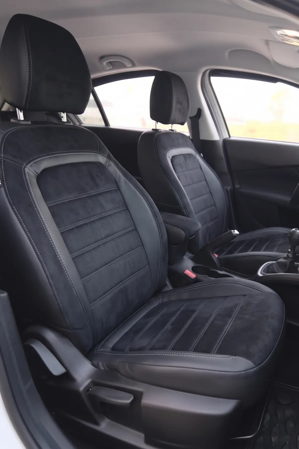 Araca Özel Koltuk Kılıfı  - Fiat Egea Cross - 2020 Sonrası - London Design - Siyah Siyah Füme
