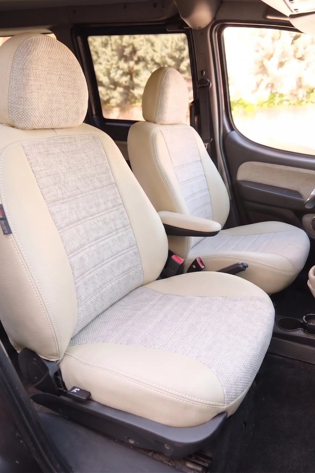 Fiat Doblo 2010 - 2022 Araca Özel Koltuk Kılıfı Milano Design Fildişi Krem Kırık Beyaz