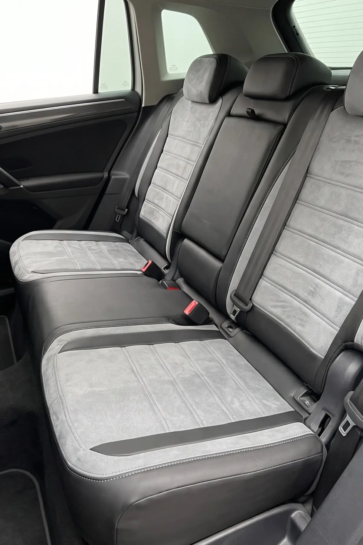 Volkswagen Tiguan 2016-2022 Araca Özel Koltuk Kılıfı London Design Füme Siyah Füme