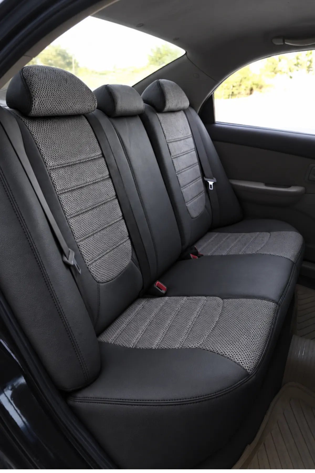 Araca Özel Koltuk Kılıfı - Kia Sorento - 2002-2010 -  Paris Design - Füme Siyah Noktalı Siyah Siyah
