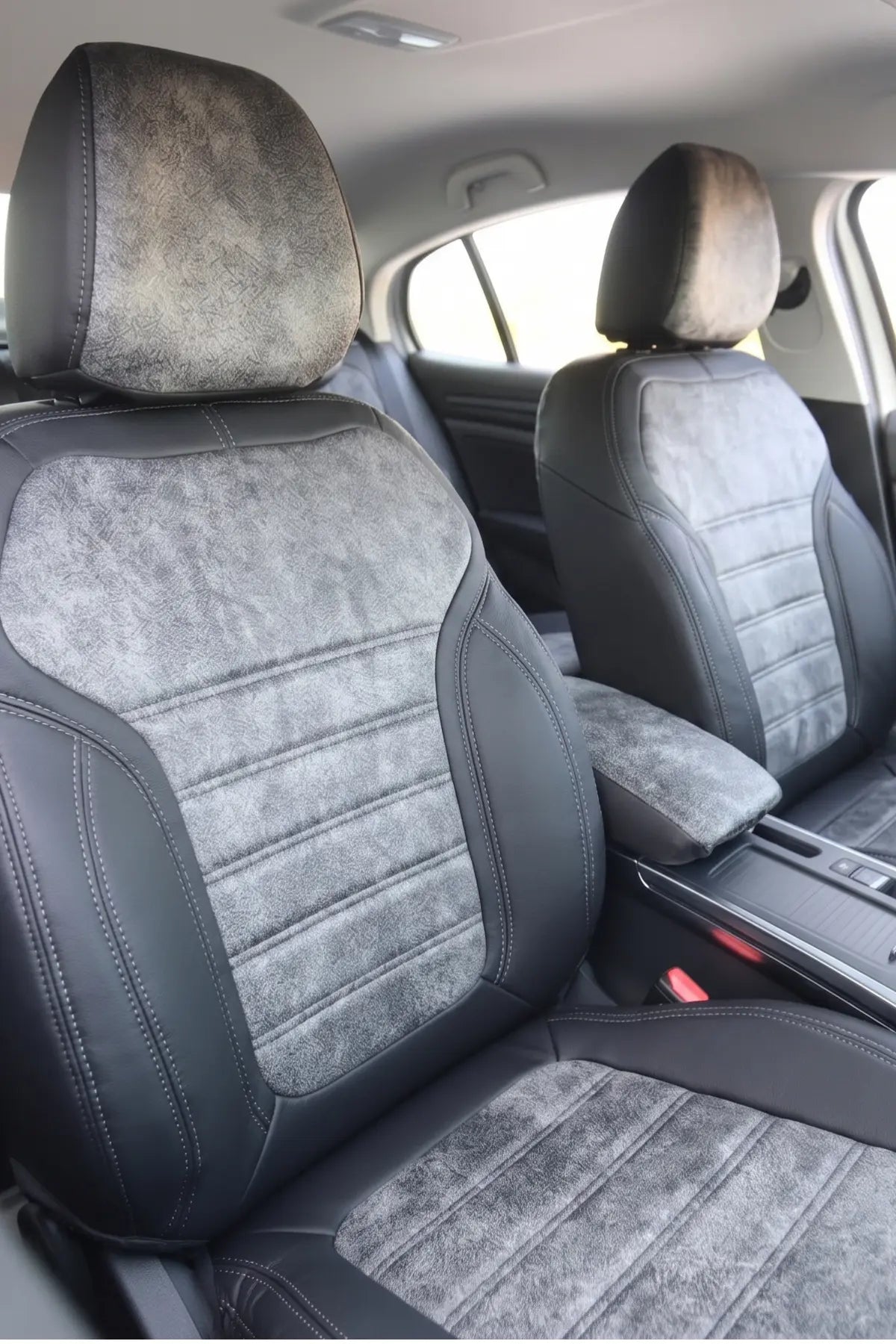 Araca Özel Koltuk Kılıfı - Renault Megane - 2016 Sonrası - Milano Design - Füme Siyah Füme