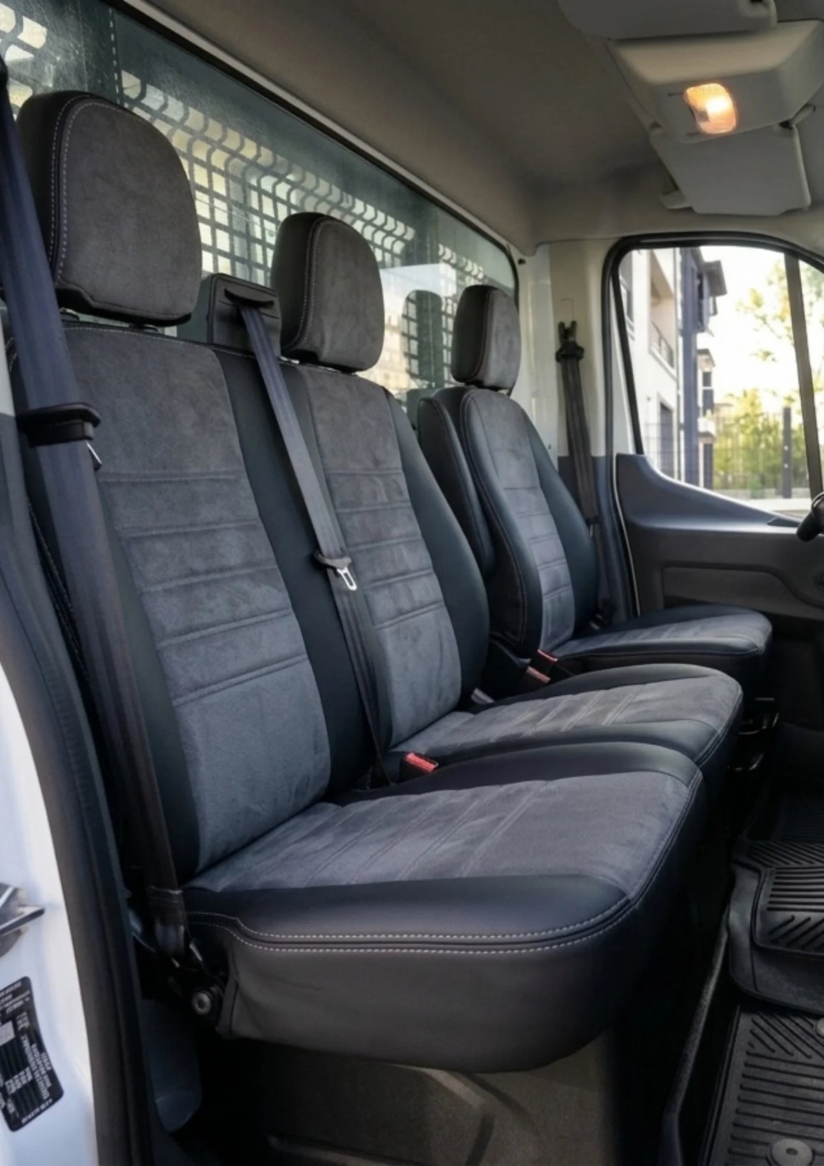 Ford Transit 2006- 2014 Sonrası Araca Özel Koltuk Kılıfı London Design Füme Siyah Füme