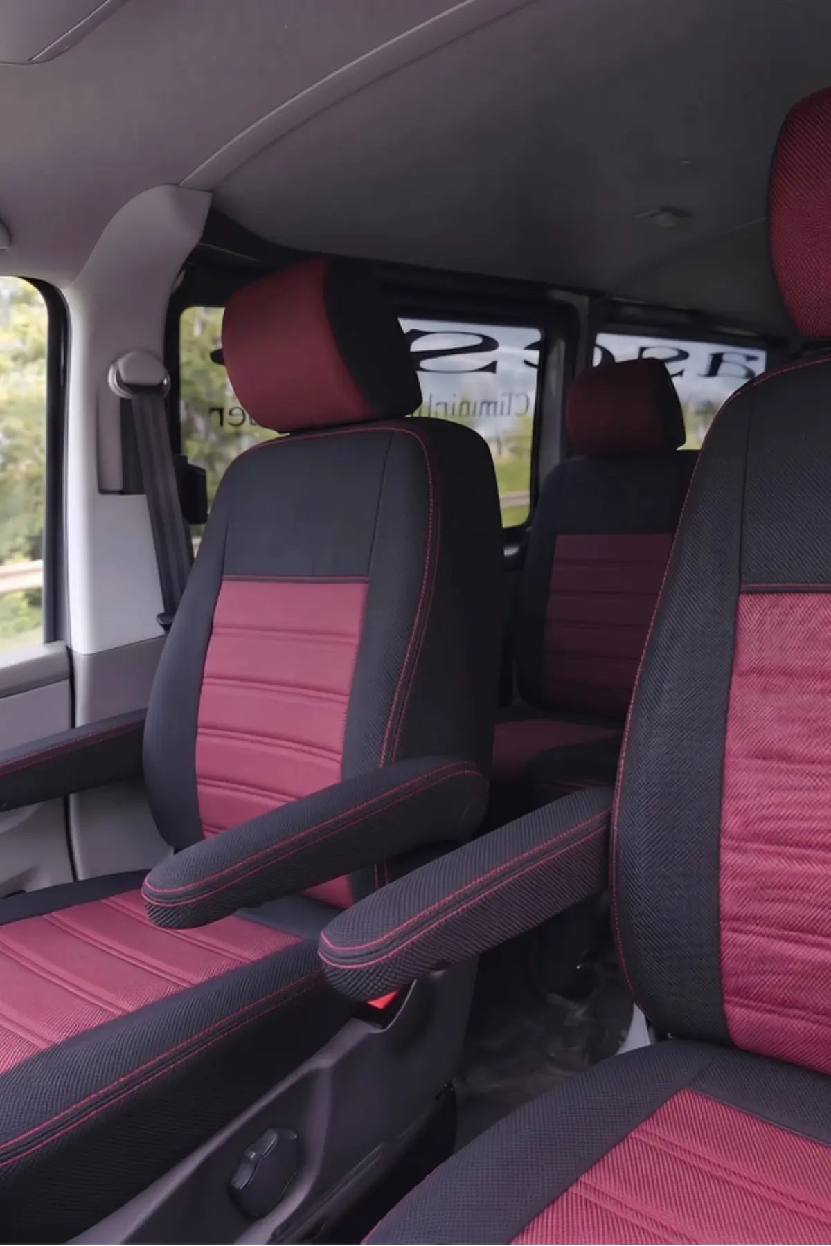 Araca Özel Koltuk Kılıfı - Volkswagen Transporter T6- 2016 Sonrası - Original Design - Bordo Siyah Kırmızı